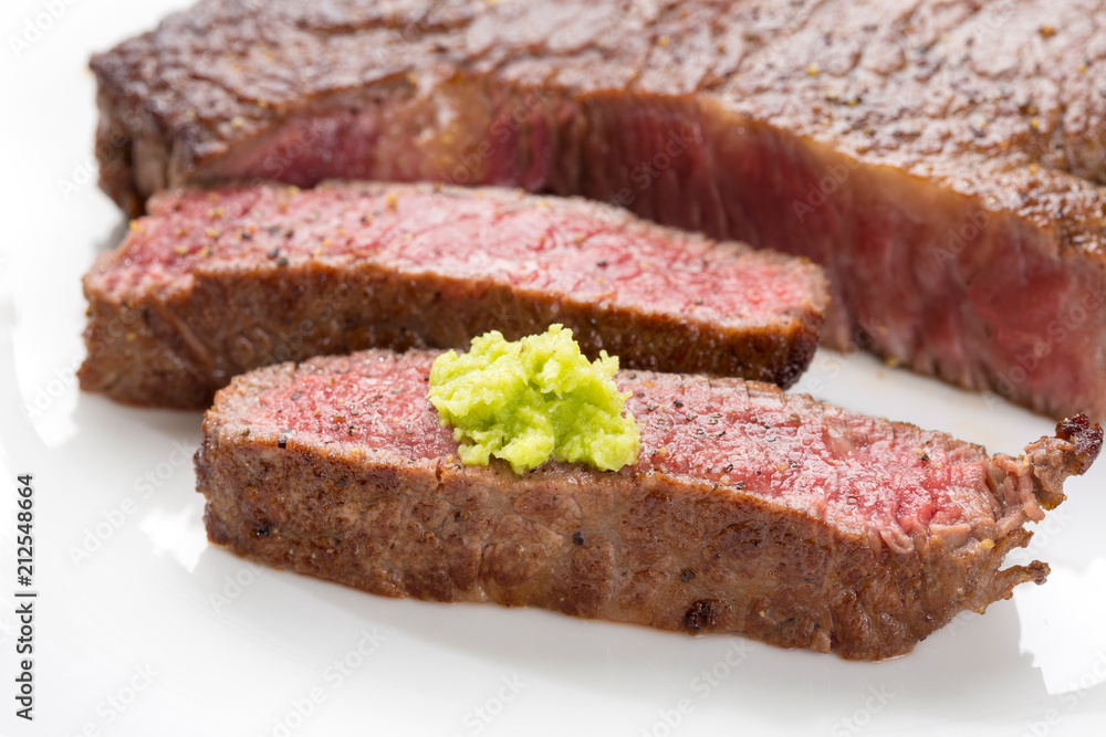 ワサビで食べるステーキ ワサビで食べるステーキ