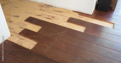 Breaking up a solid wooden floor