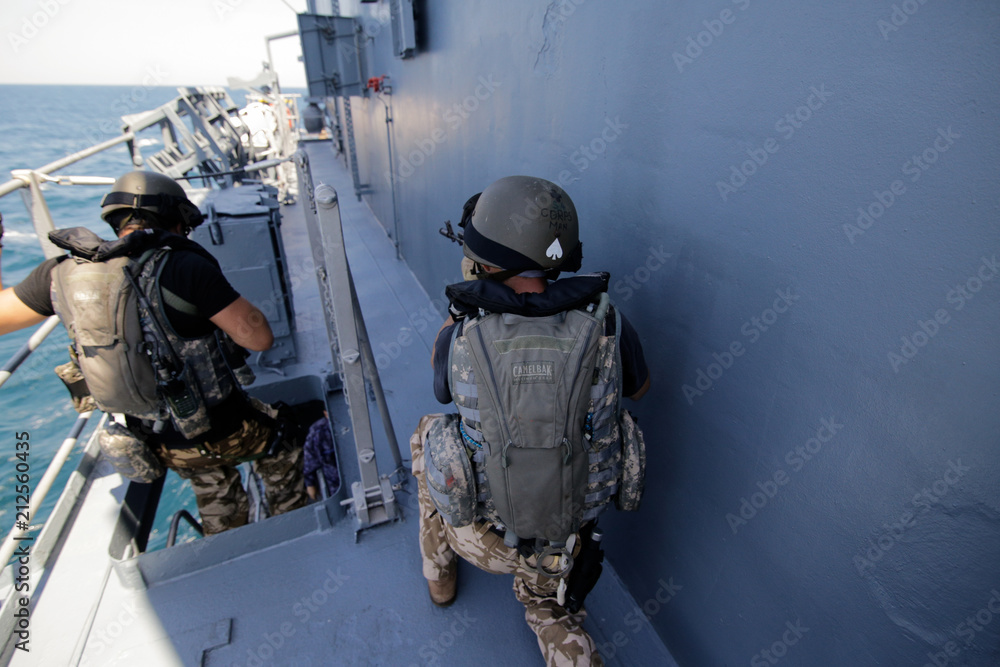 Romanian special forces marines storm the deck of ‘Regele Ferdinand’ frigate Romanian special forces marines storm the deck of ‘Regele Ferdinand’ frigate
