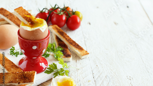  Soft-boiled egg with toasts
