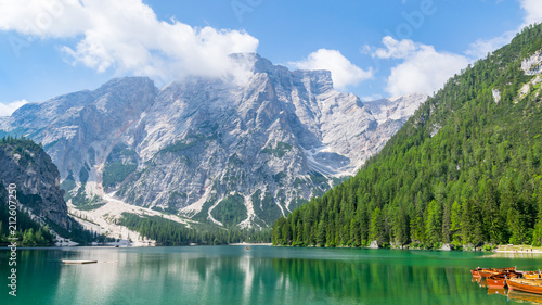 Fototapeta Naklejka Na Ścianę i Meble -  Idyllic summer landscape with mountain lake and Alps