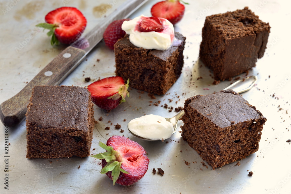 Chocolate sponge cake with strawberries and cream Chocolate sponge cake with strawberries and cream