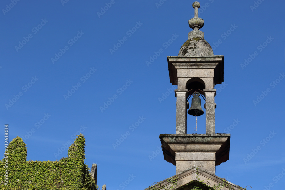 campanario de una pequeña capilla de Vigo campanario de una pequeña capilla de Vigo
