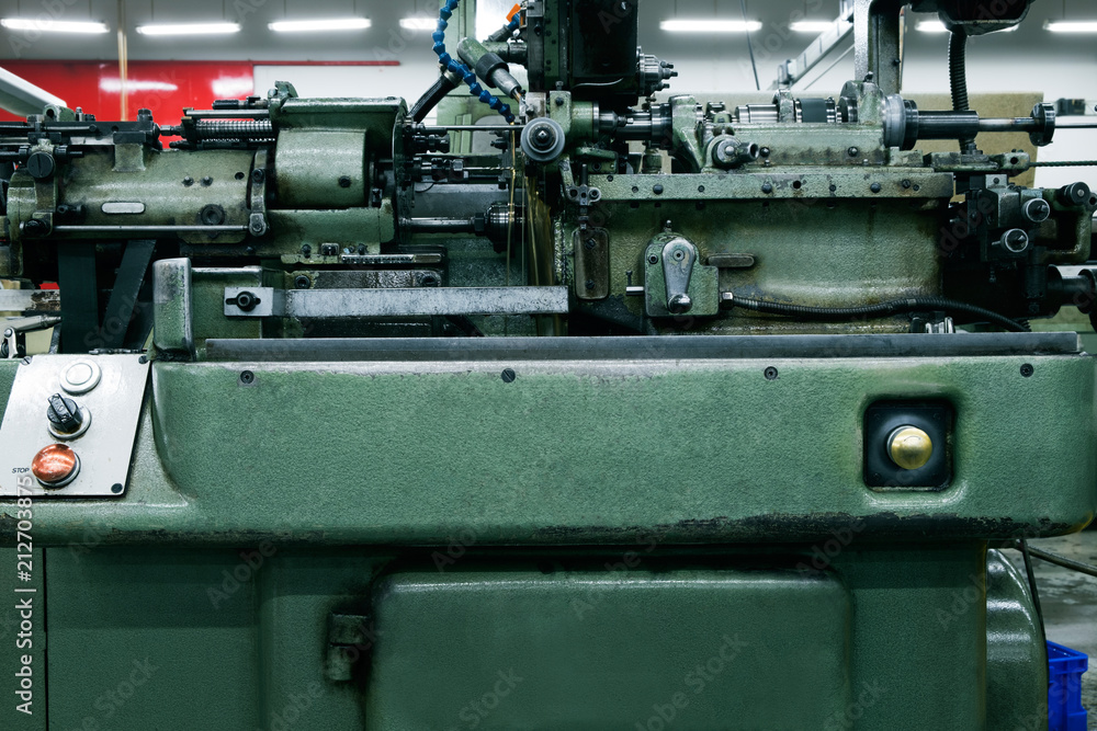 Automatic lathe machine control by camshaft for Industria. Automatic lathe machine control by camshaft for Industria.