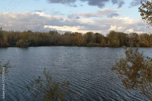 Река
