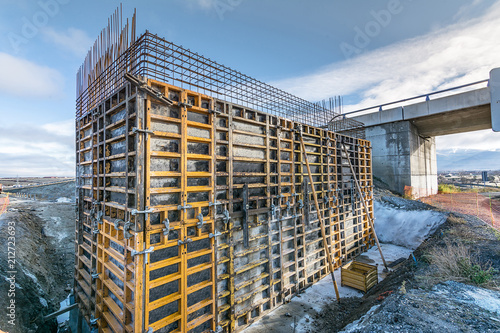 Formwork for the realization of a pillar for the construction of a viaduct photo