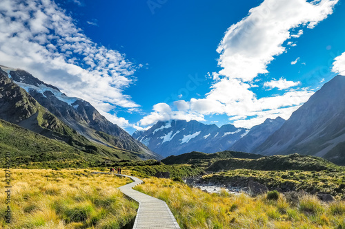 Foto The famous landscape of Hooker Valley Track at Mt Cook National Park in New Zealand