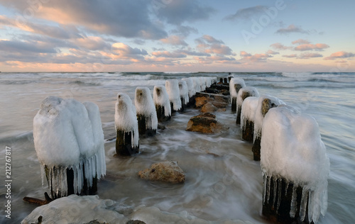 Zimowe wybrzeże Bałtyku,Kołobrzeg