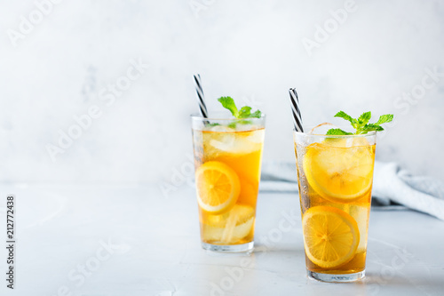 Lemon mint iced tea cocktail refreshing drink for summer days