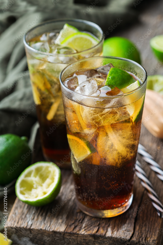 Cuba libre or long island iced tea alcohol cocktail drink Cuba libre or long island iced tea alcohol cocktail drink