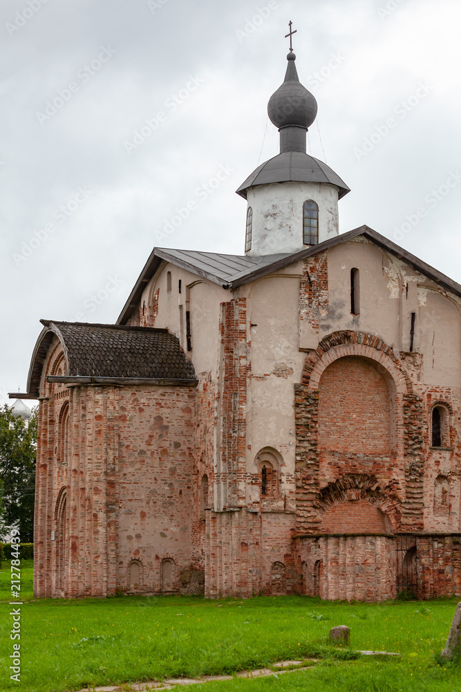 Church of St. Paraskevi, Veliky Novgorod Church of St. Paraskevi, Veliky Novgorod