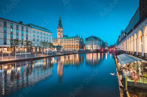 Hamburg skyline with city hall at twilight, Germany © JFL Photography