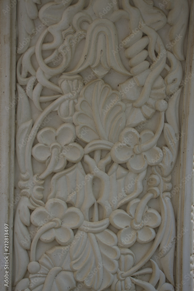 flower stucco element