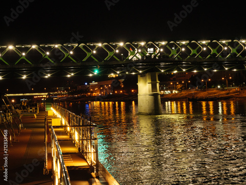 Canvas Print Bratislava bei Nacht