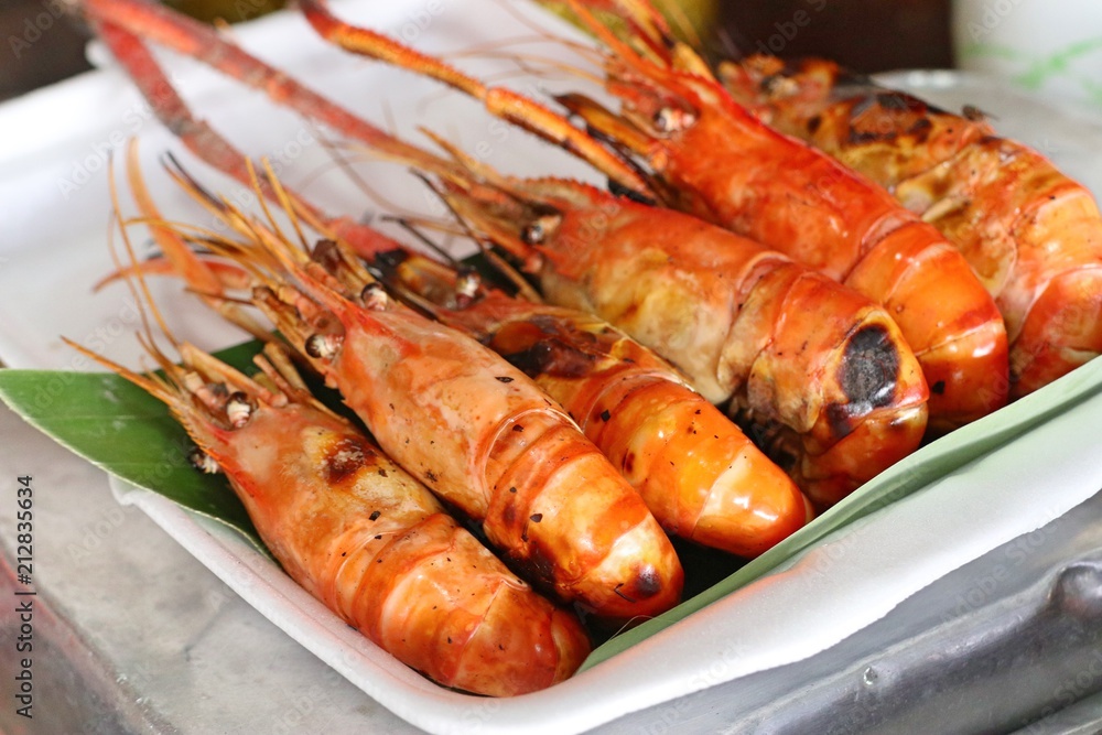 grilled shrimp at street food