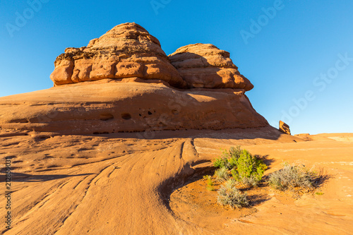 Scenery at Delicate Arch  Arches National Park  Utah  on a bright sunny day