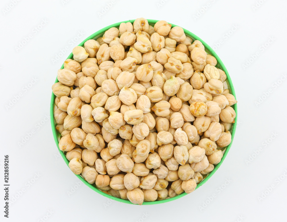 Fresh Raw whole chickpeas Fresh Raw whole chickpeas