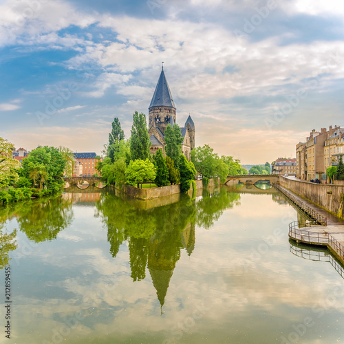 View at the Neuf Temple at the Mosela river in Metz - France photo