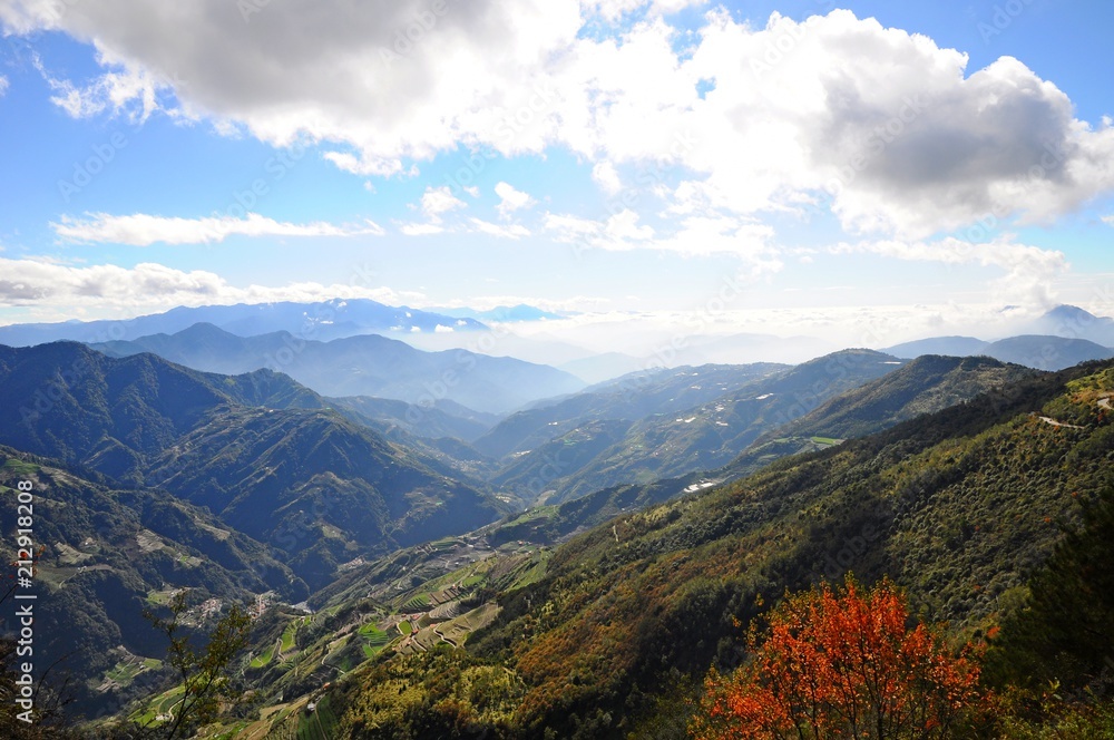 Beautiful Landscape and clouds in Autumn in Hehuan Mountain, Nantou, Taiwan Beautiful Landscape and clouds in Autumn in Hehuan Mountain, Nantou, Taiwan