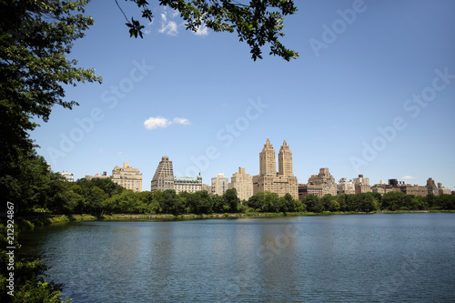 Jackie Kennedy Onassis Reservoir, Central Park, Manhattan, New York, America, USA photo