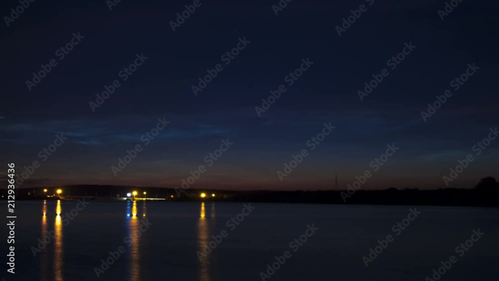 Noctilucent clouds, time-lapse 4K.
Noctilucent clouds, time-lapse 4K.