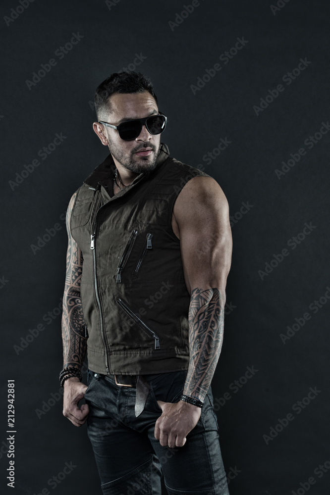 Upper arm tattoo hi-res stock photography and images - Alamy