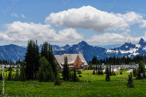 Canvas Print Overview of the Sunrise visitor center and parking area on Mount Rainier, on a summer afternoon