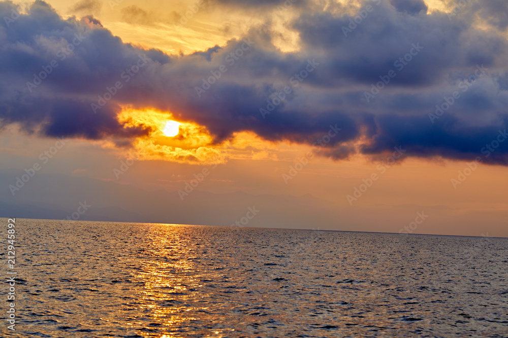 Fototapeta premium sunset over sea