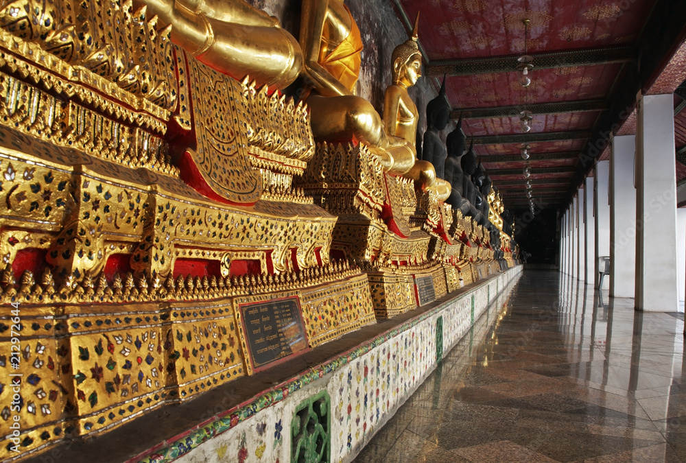 Obraz premium Wat Suthat Principal Wihan in Bangkok. Kingdom of Thailand
