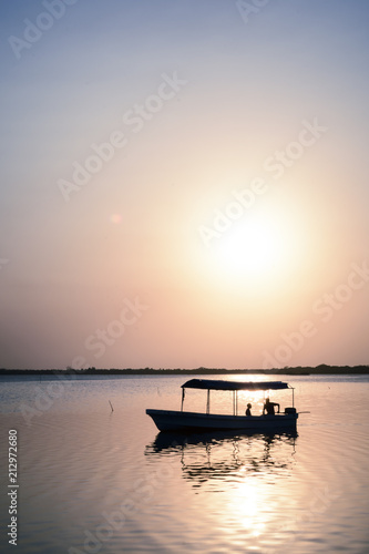 Fototapeta Naklejka Na Ścianę i Meble -  Motorboat in a lake