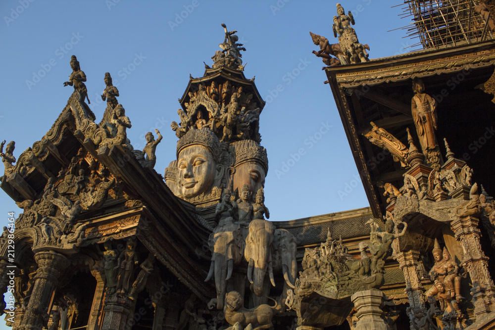 Temple of Thailand, Sanctuary of Truth, (Prasat Sut Ja-Tum)