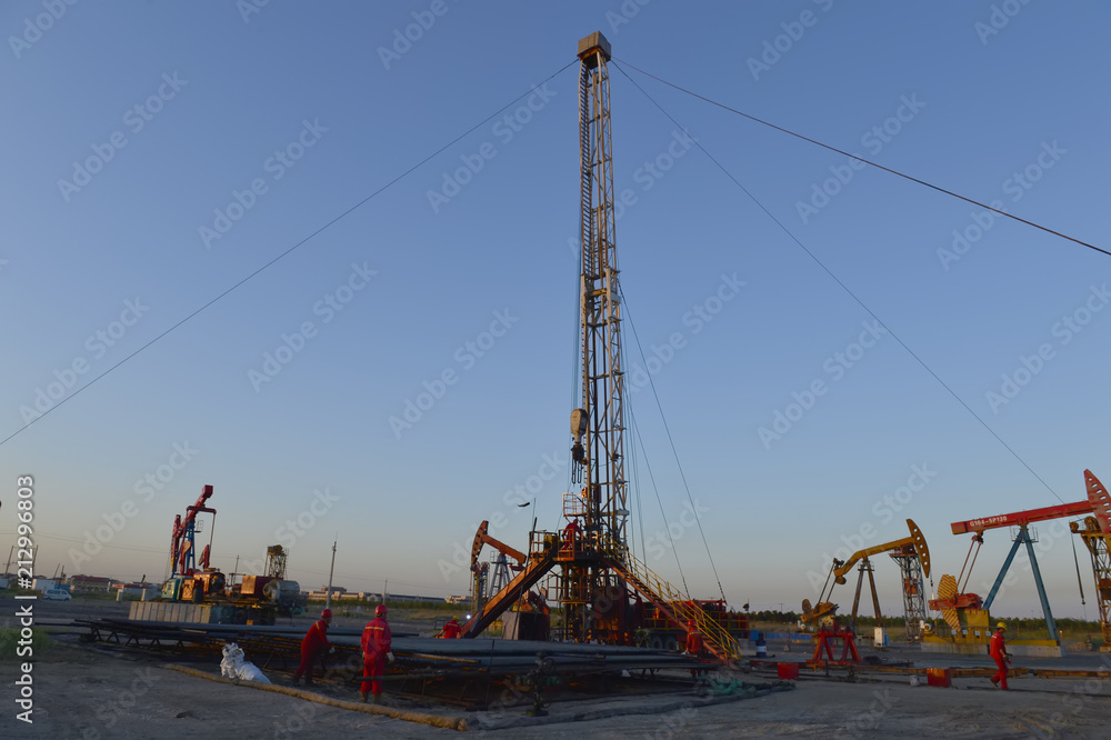 Oil drilling rig Oil drilling rig