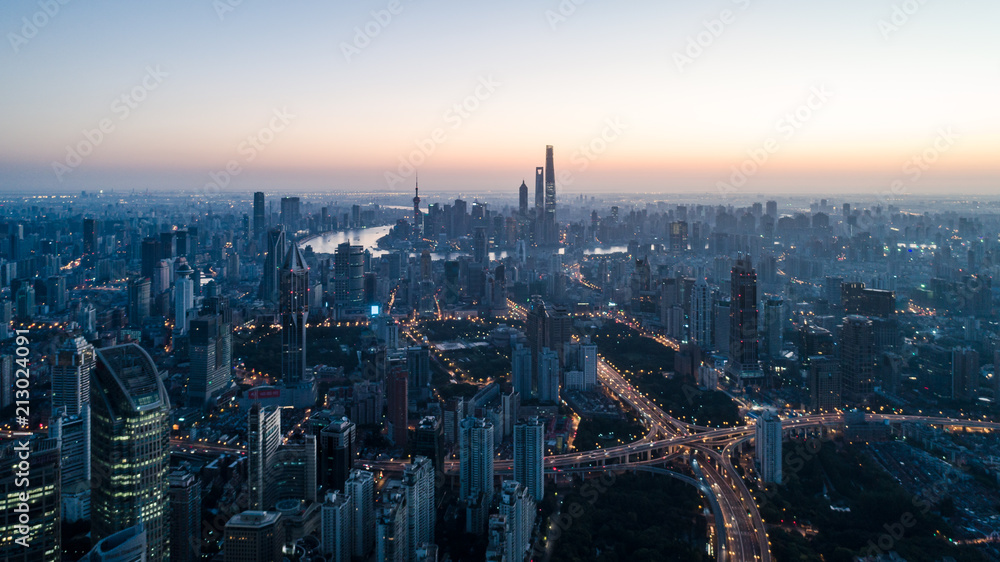 Obraz premium Aerial View of Shanghai city in the dawn