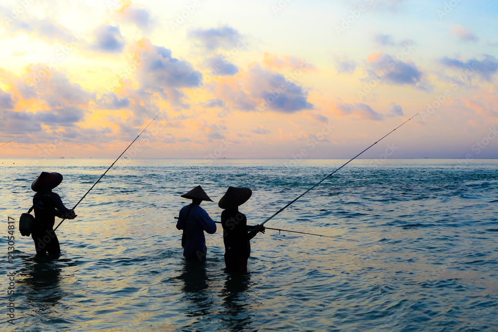 Pêcheur en Asie