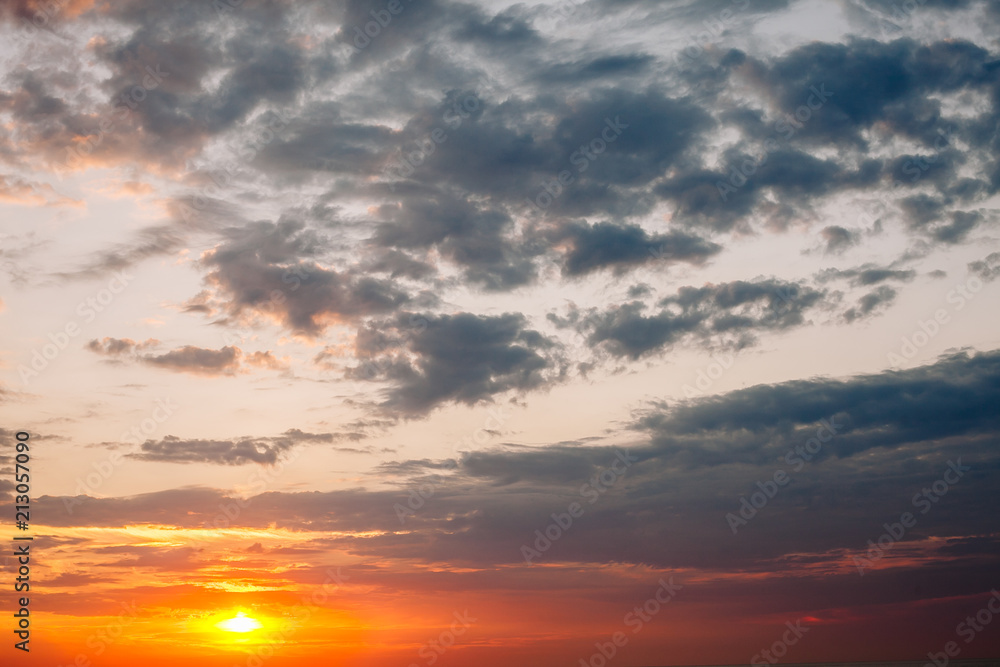 Bright Horizon Sunset at the sea