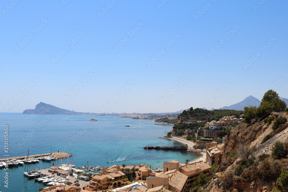 SPECTACULAR VIEW TO THE MEDITERRANEAN SEA WITH YACHTS AND LUXURY HOUSES