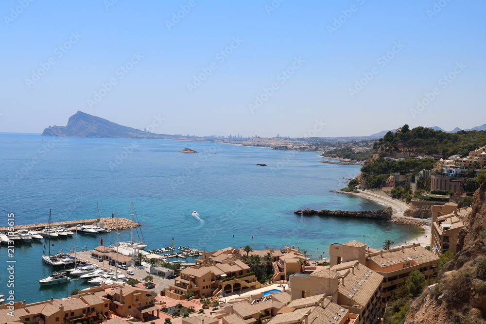 SPECTACULAR VIEW TO THE MEDITERRANEAN SEA WITH YACHTS AND LUXURY HOUSES