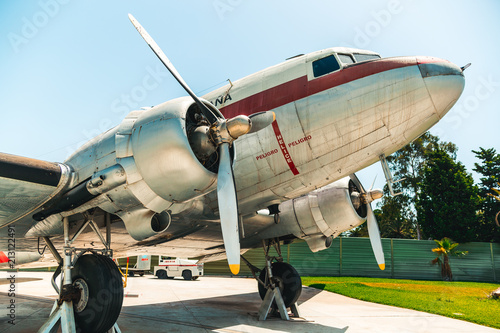 Avión antiguo