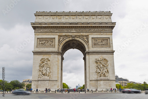 Arch of Triumph © Igo Bione