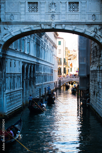 Venedig im Sommer, Gondeln © Dagmar Breu