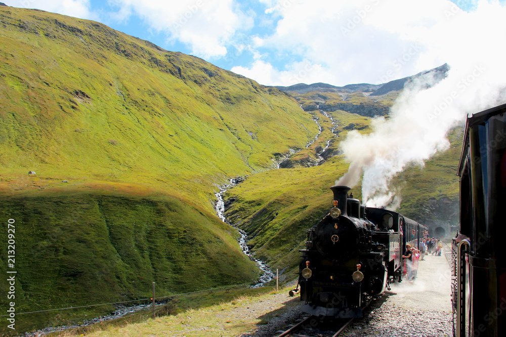 Fototapeta premium Il treno delle montagne