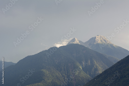 Obraz na płótnie Cima della Montagna w salonie