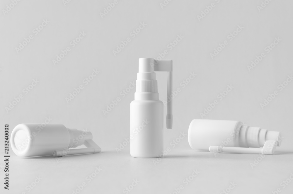 Throat spray pump mock-up. Throat spray pump mock-up.
