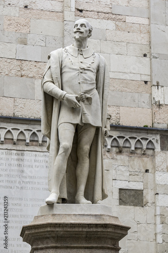 Statue of Alessandro Tassoni in Modena, Italy photo