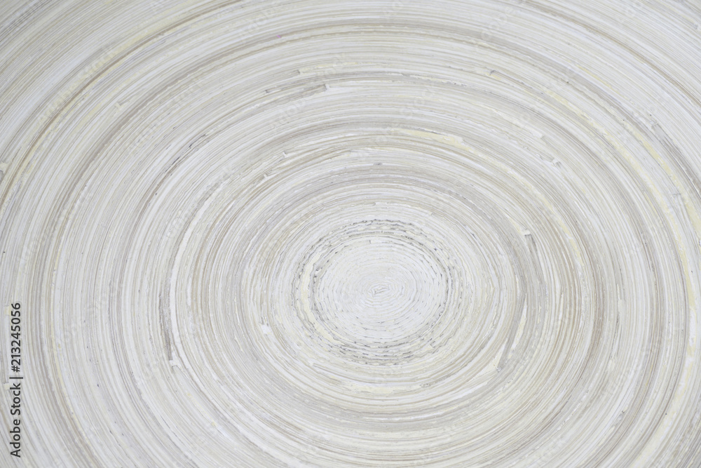 Round empty wooden plate Round empty wooden plate
