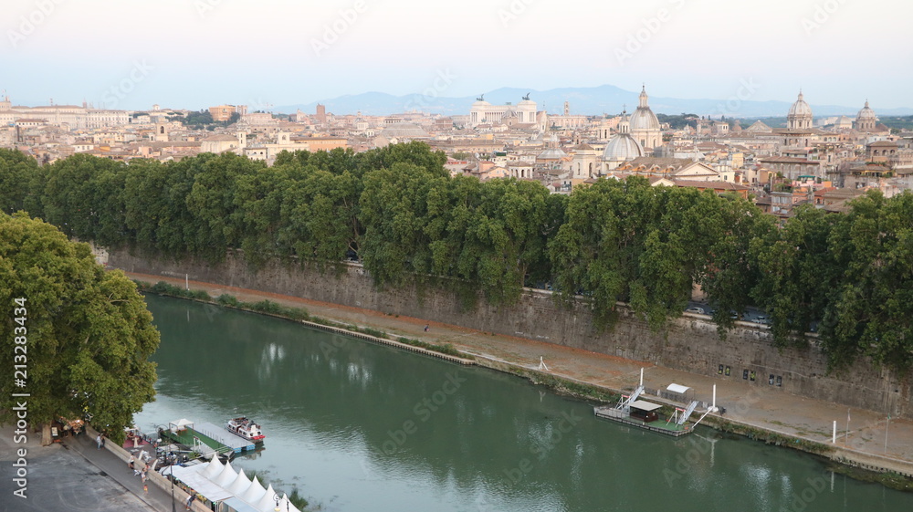 Fototapeta premium River Tiber in Rome at dusk, Italy 