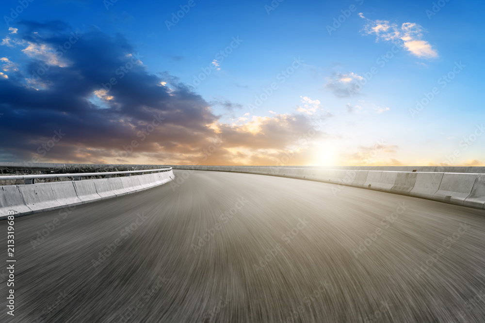 Fototapeta premium Empty highway asphalt road and beautiful sky landscape