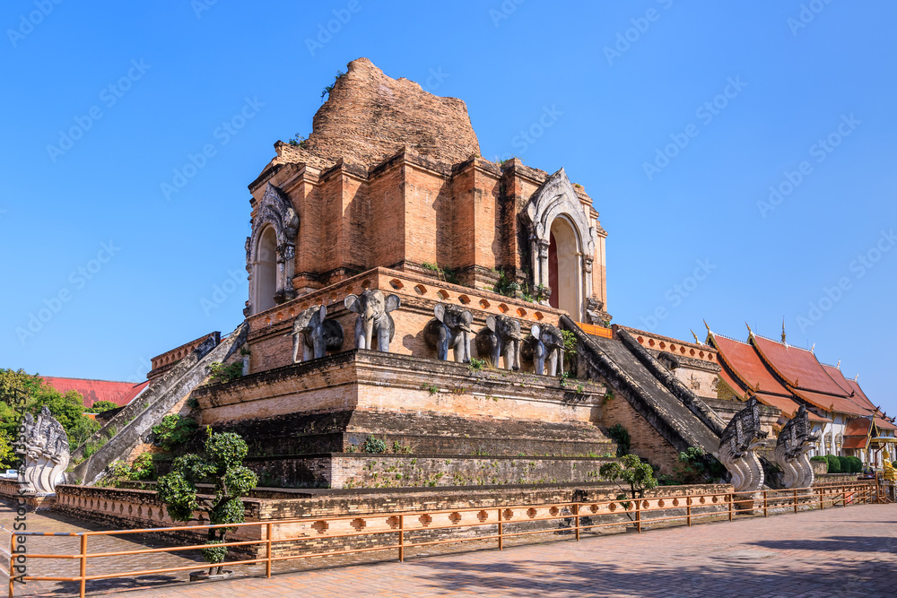 Wat Chedi Luang temple in Chiang Mai, north of Thailand