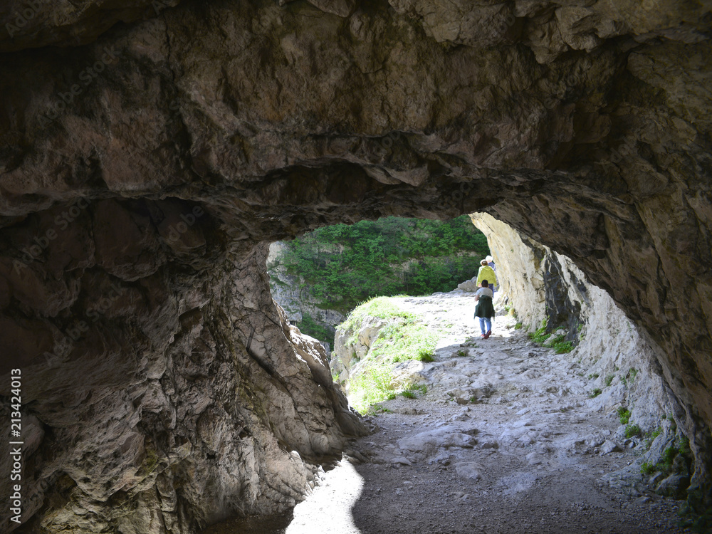 Пещера в Черекском ущелье