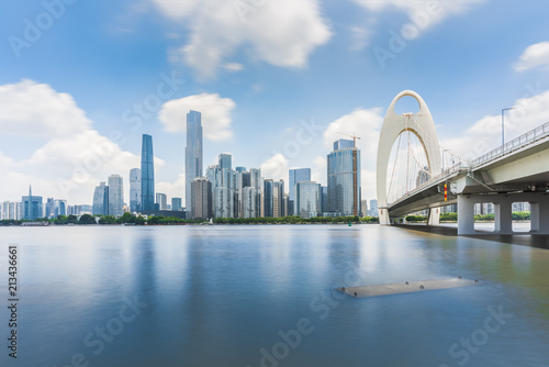 Guangzhou City Scenery © WU